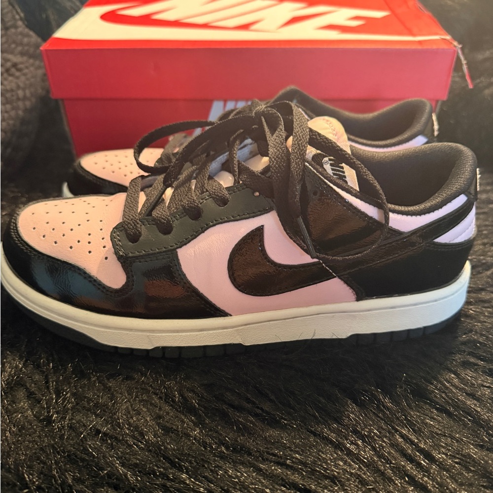 Nike Pink and Black Athletic Shoes